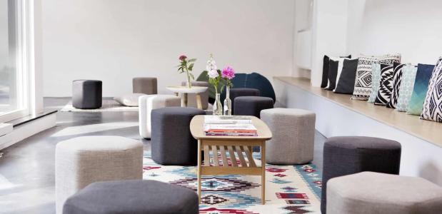 De ontspanningsruimte. Foto Yoga Room