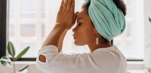 Foto via Pexels Yoga International